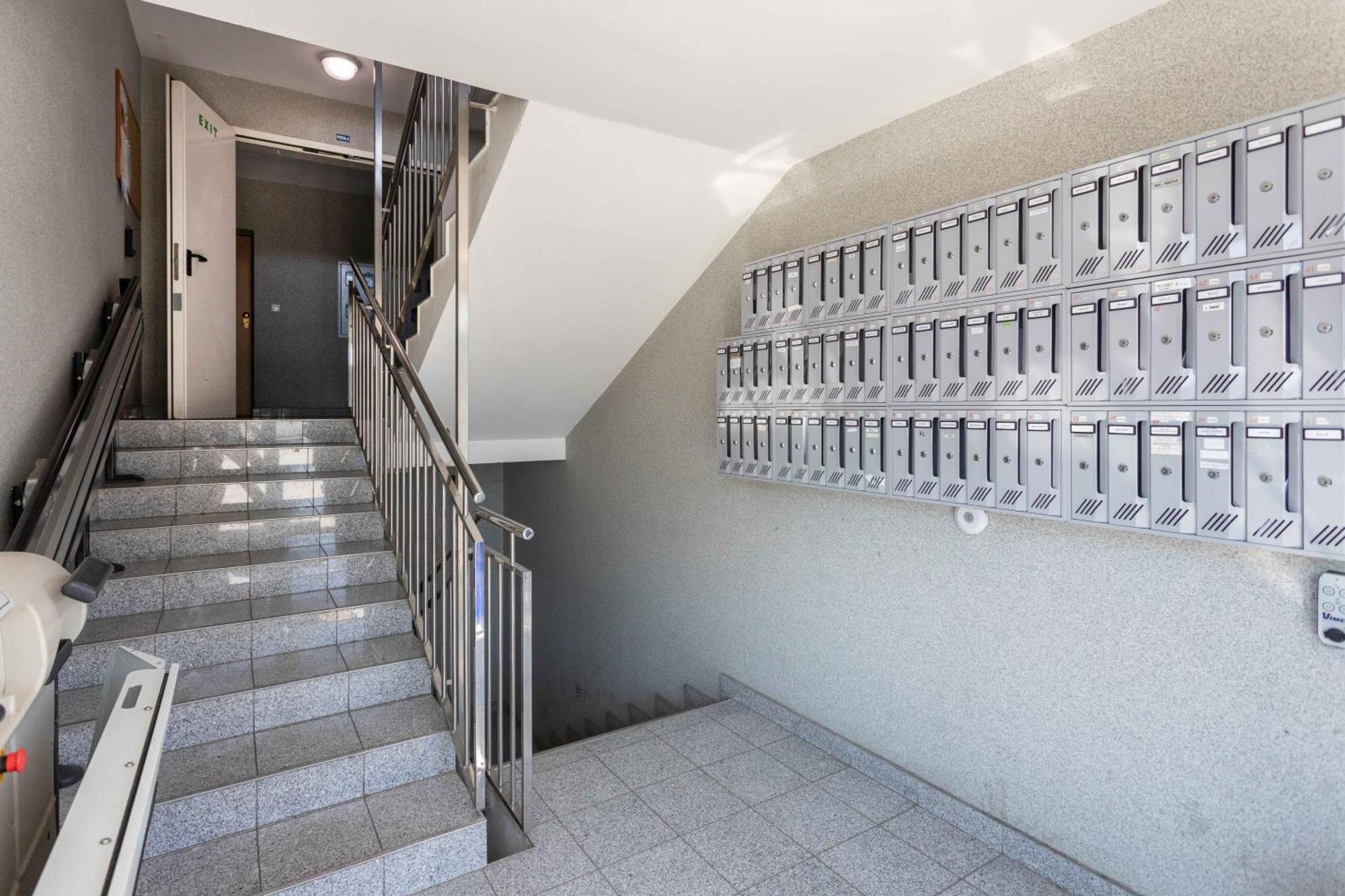 Sunny 1Bdr With Balcony & Parking Apartment Zagreb Exterior photo